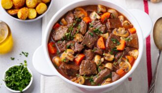 boeuf bourguignon d'etchebest