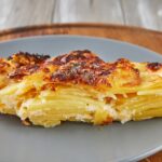 Combien de fromage ? La quantité de raclette par personne décryptée