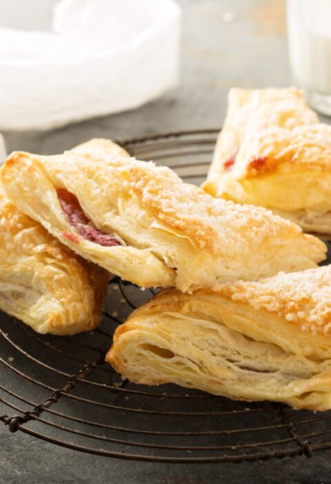 Puff pastry with cherry filling
