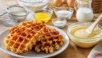 découvrez la recette des gaufres croustillantes comme à la fête foraine avec nos astuces simples pour réussir à coup sûr un délice gourmand et doré.